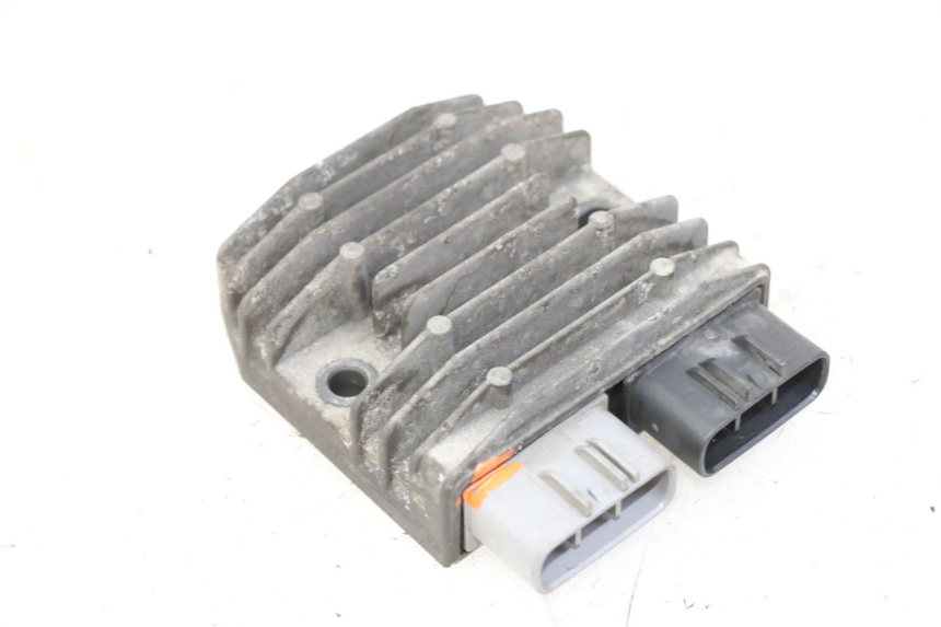 photo de REGULATOR ŁADOWANIA YAMAHA FJR ABS 1300 (2006 - 2012) - Widok główny