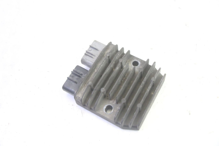 photo de REGULATOR ŁADOWANIA YAMAHA FJR ABS 1300 (2006 - 2012) - Stan powierzchni