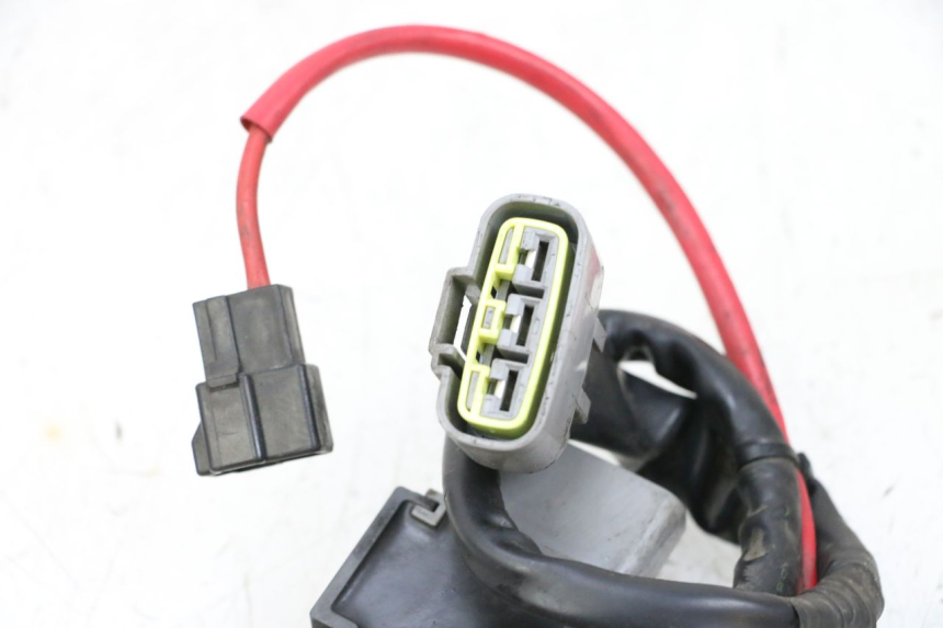 photo de REGULATOR ŁADOWANIA YAMAHA FJR ABS 1300 (2006 - 2012) - Inny kąt widzenia