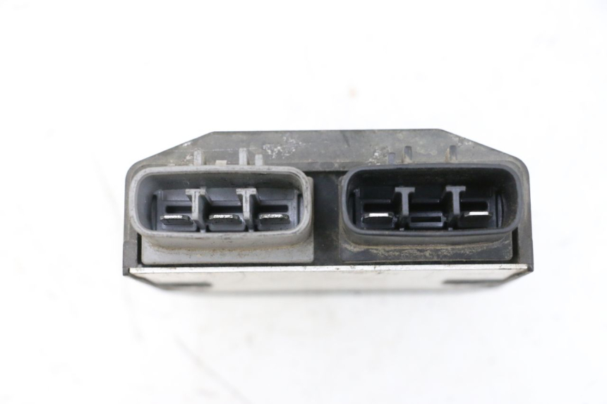 photo de REGULATOR ŁADOWANIA YAMAHA FJR ABS 1300 (2006 - 2012) - Stan powierzchni