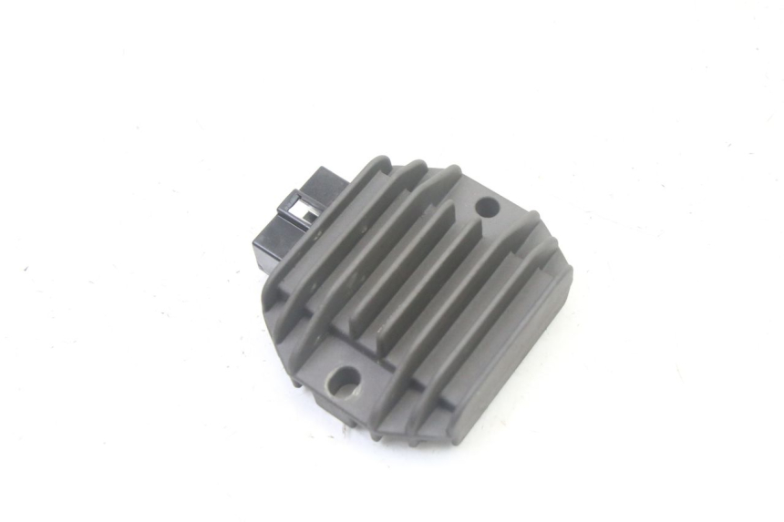 photo de REGULATOR ŁADOWANIA MBK FLAME X 125 (2007 - 2016) - Szczegół części