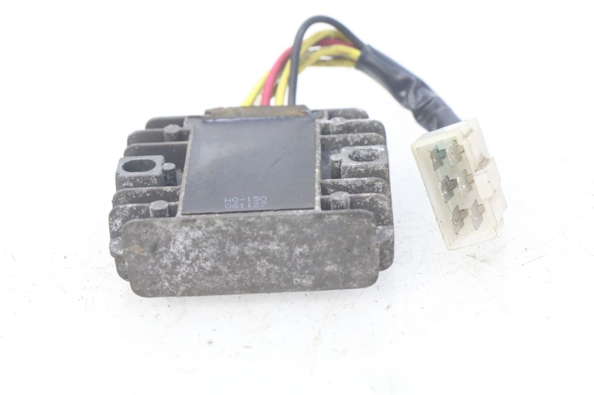 photo de REGULATOR ŁADOWANIA SACHS FY125T FY T 125 (2007 - 2011) - Zoom stanu zużycia