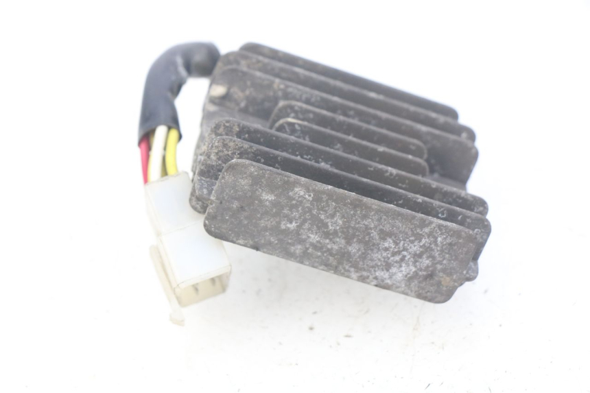 photo de REGULATOR ŁADOWANIA SACHS FY125T FY T 125 (2007 - 2011) - Inny kąt widzenia