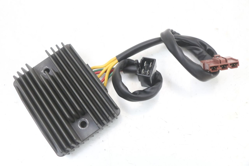 photo de REGULATOR ŁADOWANIA PEUGEOT GEOPOLIS RS 125 (2007 - 2009) - Widok główny