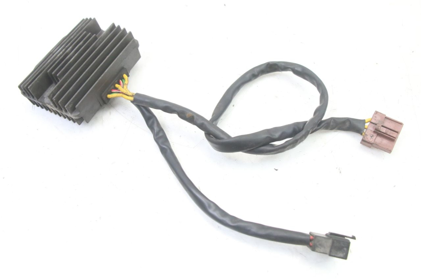 photo de REGULATOR ŁADOWANIA GILERA NEXUS 300 (2008 - 2013) - Zoom stanu zużycia