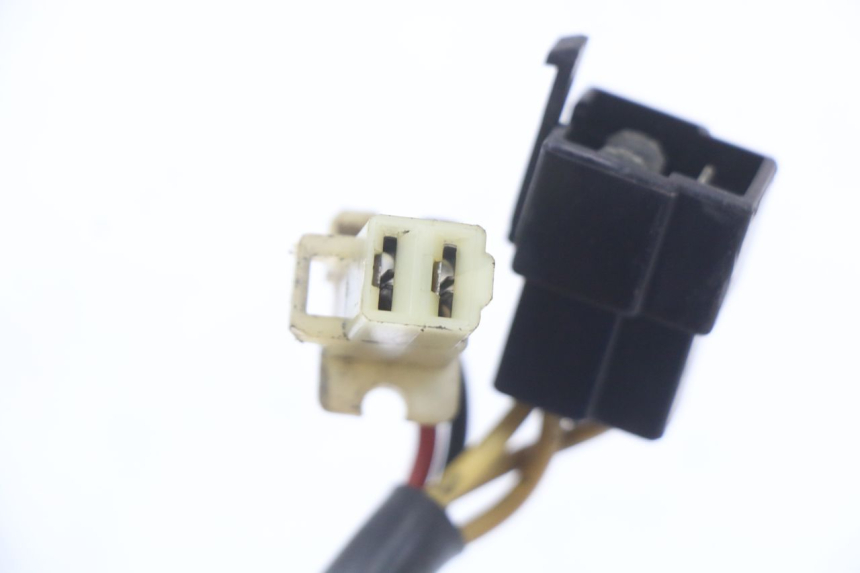 photo de REGULATOR ŁADOWANIA SUZUKI GN 125 (1997 - 2000) - Inny kąt widzenia