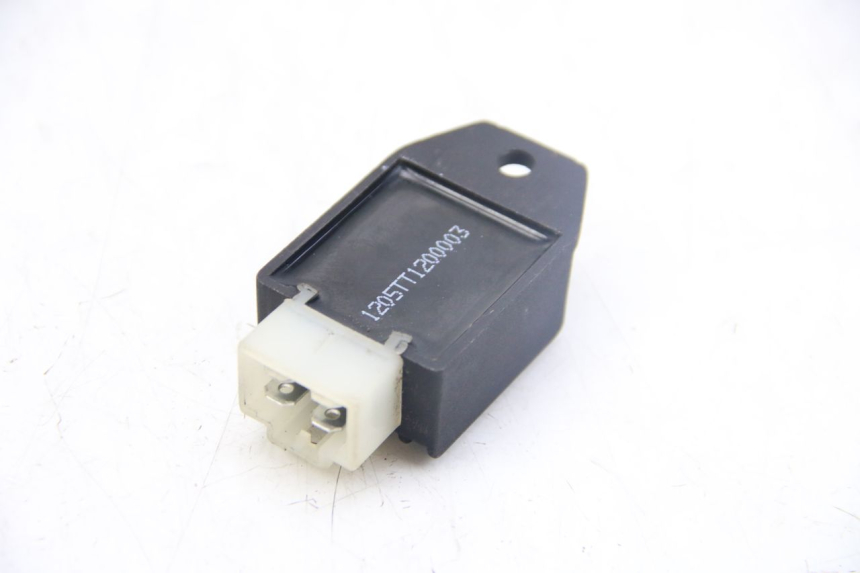 photo de REGULATOR ŁADOWANIA TNT MOTOR GRIDO 2T 50 (2010 - 2019) - Szczegół części