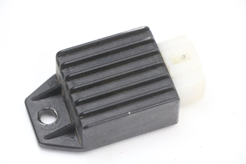 photo de REGULATOR ŁADOWANIA TNT MOTOR GRIDO 2T 50 (2010 - 2019) - Szczegół części