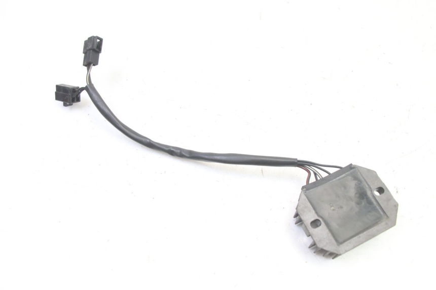 photo de REGULATOR ŁADOWANIA SUZUKI GS GSE 500 (2001 - 2003) - Inny kąt widzenia