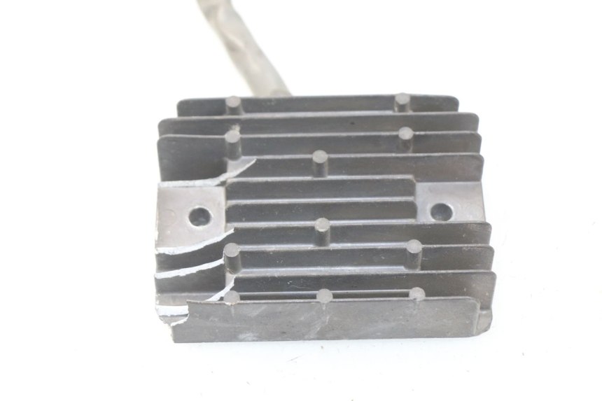 photo de REGULATOR ŁADOWANIA SUZUKI GSX-R GSXR 600 (2001 - 2003) - Szczegół części
