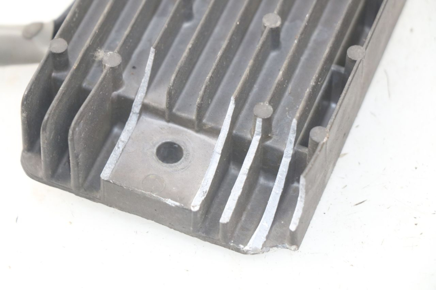 photo de REGULATOR ŁADOWANIA SUZUKI GSX-R GSXR 600 (2001 - 2003) - Widok ogólny