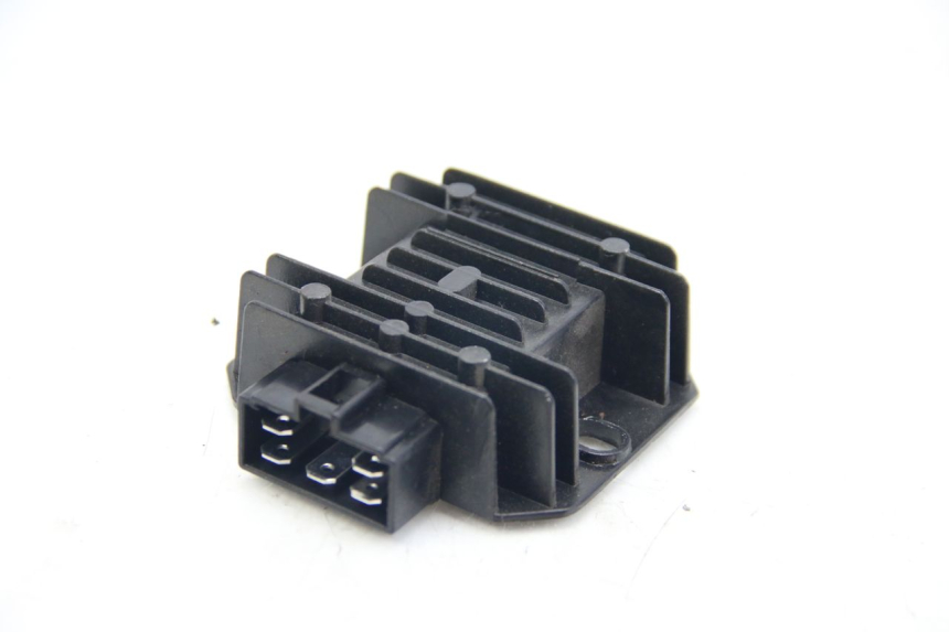 photo de REGULATOR ŁADOWANIA JM MOTORS GT LINE 4T 50 (2021 - 2023) - Widok główny