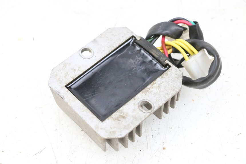 photo de REGULATOR ŁADOWANIA JM MOTORS GTS 125 (2015 - 2019) - Szczegół części