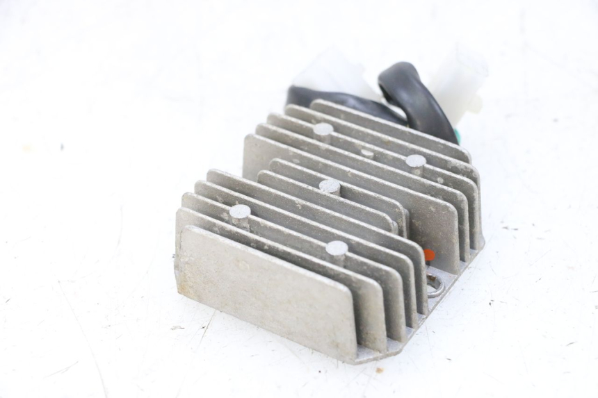 photo de REGULATOR ŁADOWANIA JM MOTORS GTS 125 (2015 - 2019) - Widok ogólny