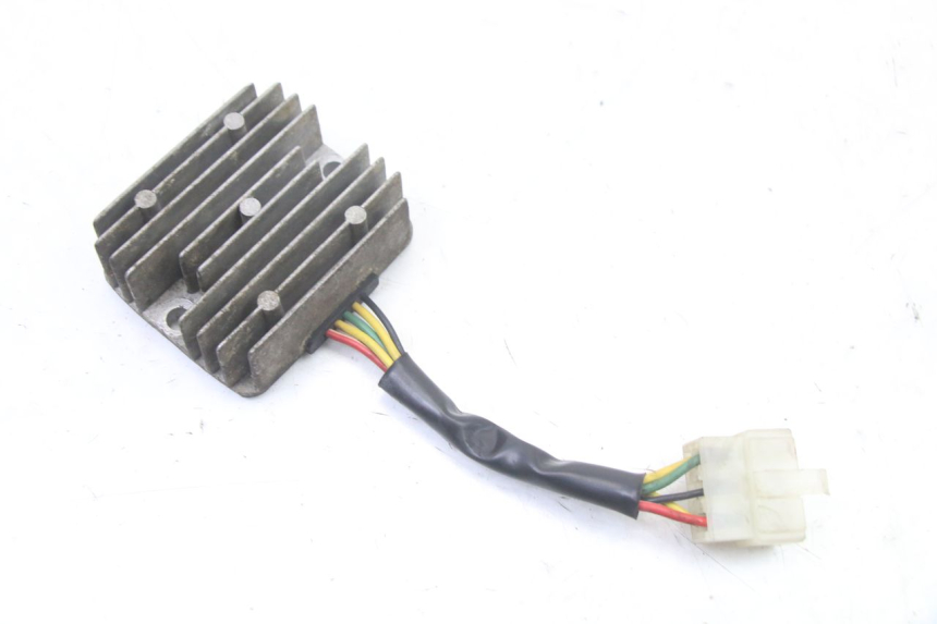 photo de REGULATOR ŁADOWANIA HONDA MTX TC02 125 (1987 - 1989) - Szczegół części
