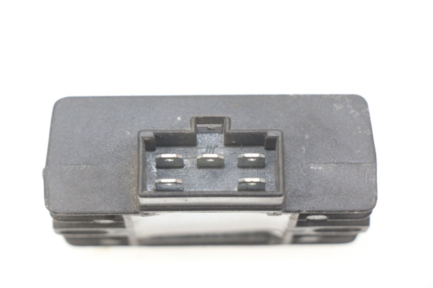 photo de REGULATOR ŁADOWANIA HAOTIAN HT125T-2 125 - Zoom stanu zużycia