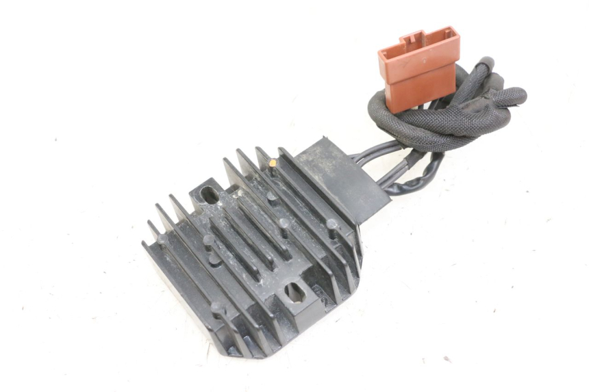 photo de REGULATOR ŁADOWANIA HUSQVARNA SVARTPILEN 401 (2018 - 2023) - Widok główny