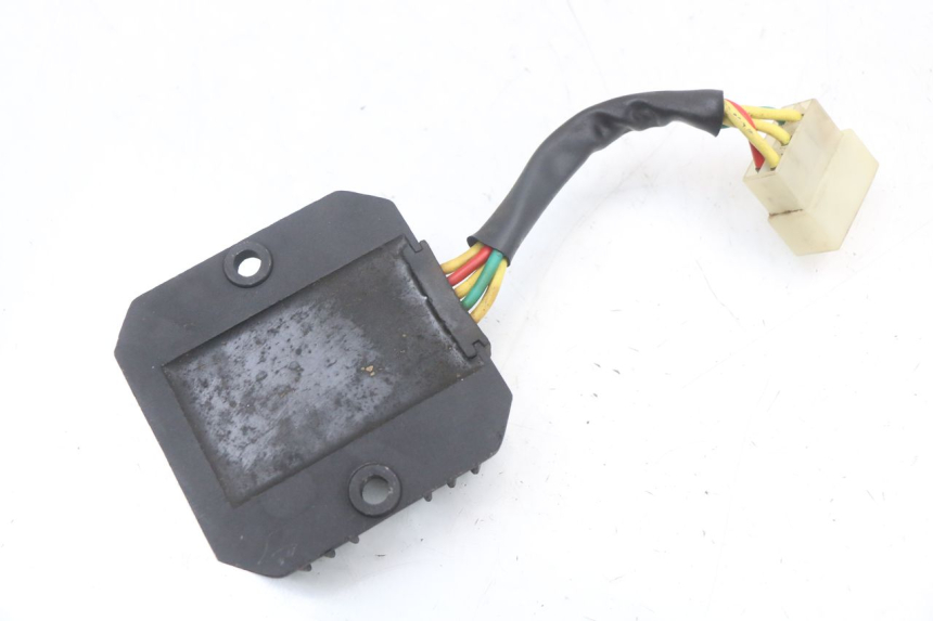 photo de REGULATOR ŁADOWANIA HYTRACK HY S 4X4 410 (2013 - 2016) - Inny kąt widzenia