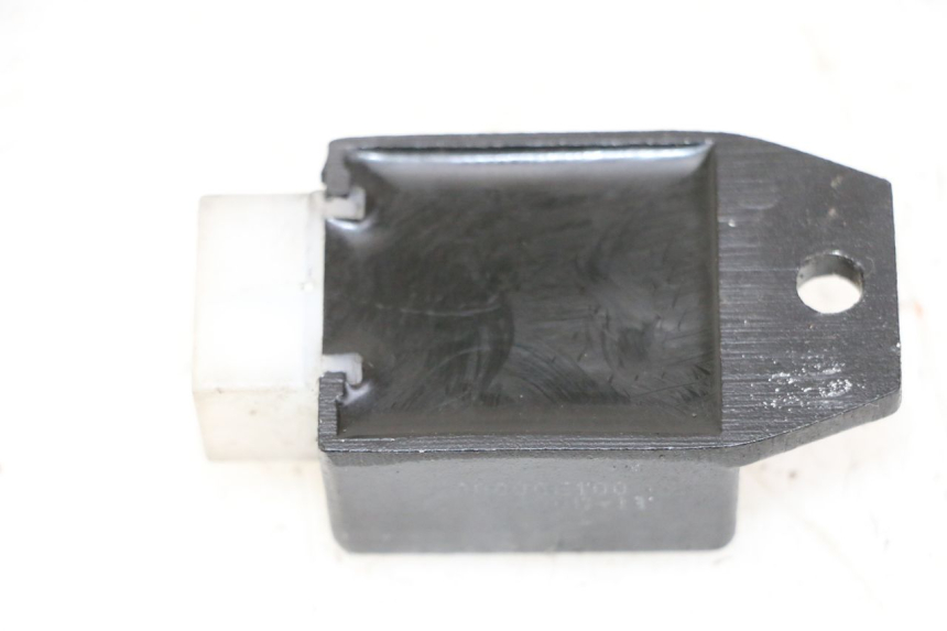 photo de REGULATOR ŁADOWANIA PEUGEOT KISBEE 2T 50 (2010 - 2017) - Inny kąt widzenia