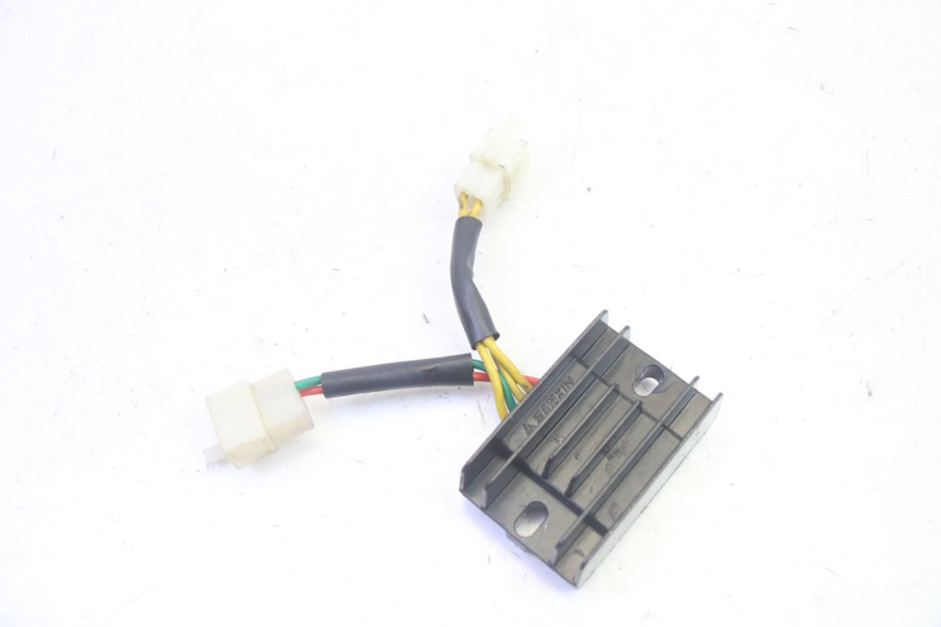 photo de REGULATOR ŁADOWANIA PEUGEOT KISBEE 4T 50 (2018 - 2022) - Widok główny