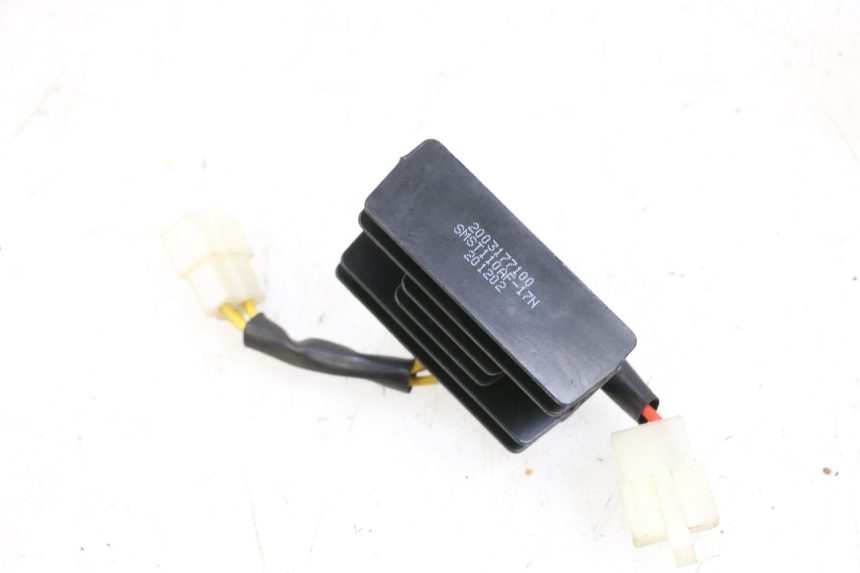 photo de REGULATOR ŁADOWANIA PEUGEOT KISBEE 4T 50 (2018 - 2022) - Inny kąt widzenia