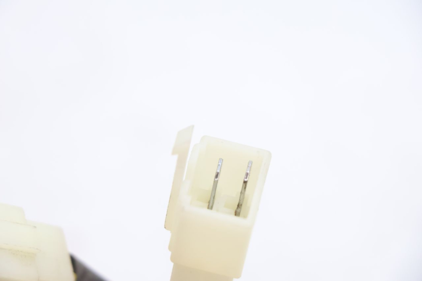 photo de REGULATOR ŁADOWANIA PEUGEOT KISBEE 4T 50 (2018 - 2022) - Zbliżenie techniczne