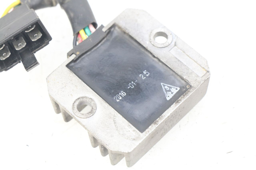 photo de REGULATOR ŁADOWANIA KYMCO LIKE 2T 50 (2009 - 2018) - Szczegół części
