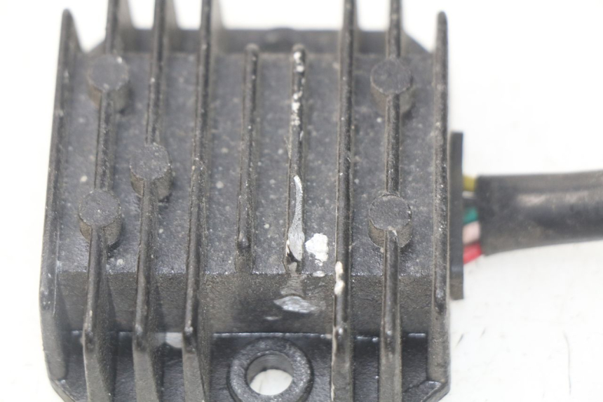 photo de REGULATOR ŁADOWANIA KYMCO LIKE 4T 50 (2009 - 2018) - Widok ogólny