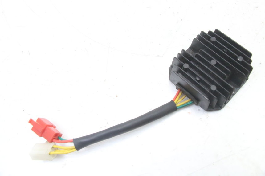 photo de REGULATOR ŁADOWANIA LONGJIA SHARPY 125 (2020 - 2024) - Szczegół części