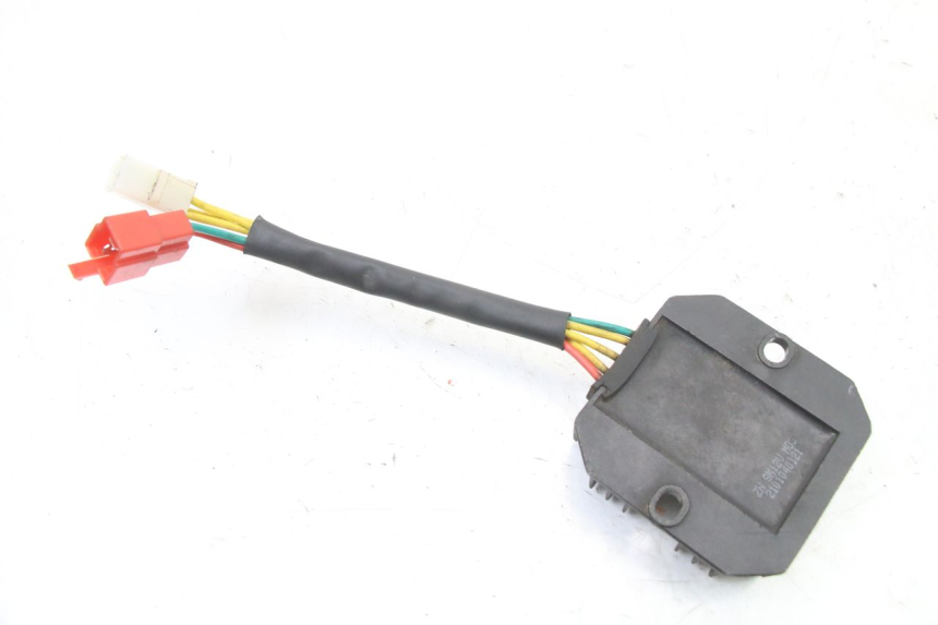 photo de REGULATOR ŁADOWANIA LONGJIA SHARPY 125 (2020 - 2024) - Zoom stanu zużycia