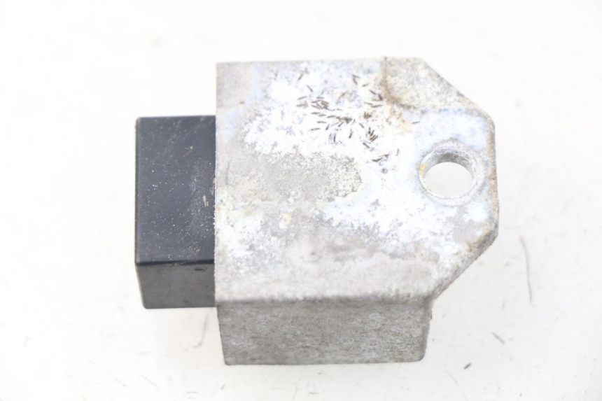 photo de REGULATOR ŁADOWANIA PEUGEOT LUDIX 50 (2008 - 2017) - Szczegół części