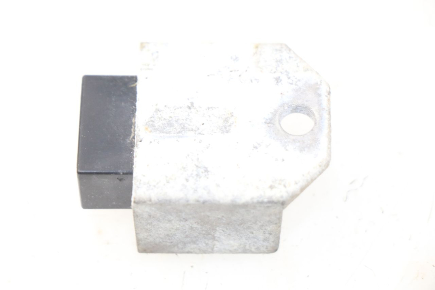 photo de REGULATOR ŁADOWANIA PEUGEOT LUDIX 50 (2005 - 2007) - Szczegół części