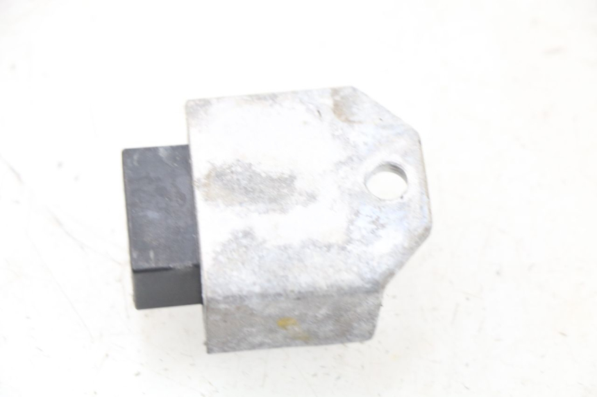 photo de REGULATOR ŁADOWANIA PEUGEOT LUDIX 50 (2008 - 2017) - Szczegół części