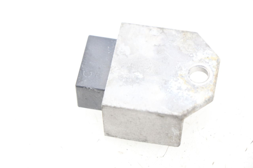 photo de REGULATOR ŁADOWANIA PEUGEOT LUDIX 50 (2008 - 2017) - Szczegół części