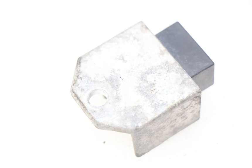 photo de REGULATOR ŁADOWANIA PEUGEOT LUDIX 50 (2008 - 2017) - Szczegół części