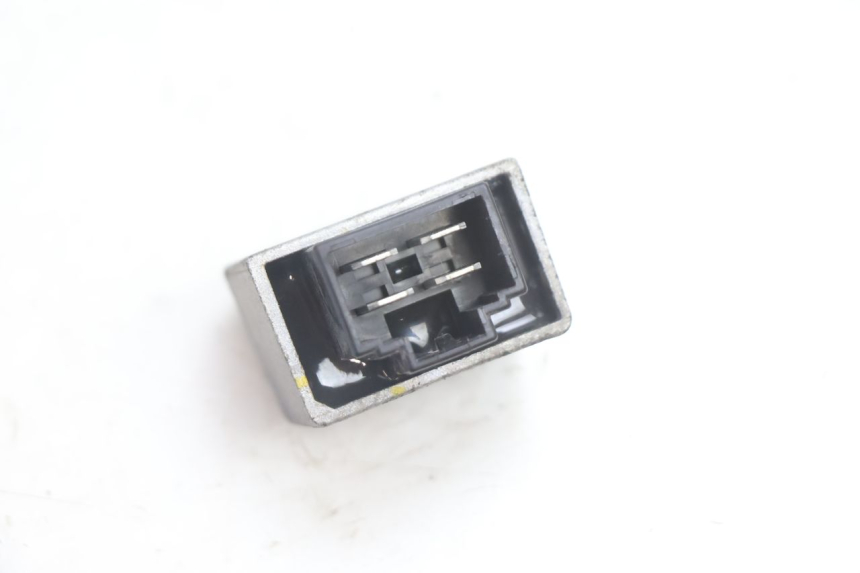 photo de REGULATOR ŁADOWANIA PEUGEOT LUDIX ONE 14P 50 (2004 - 2013) - Szczegół części