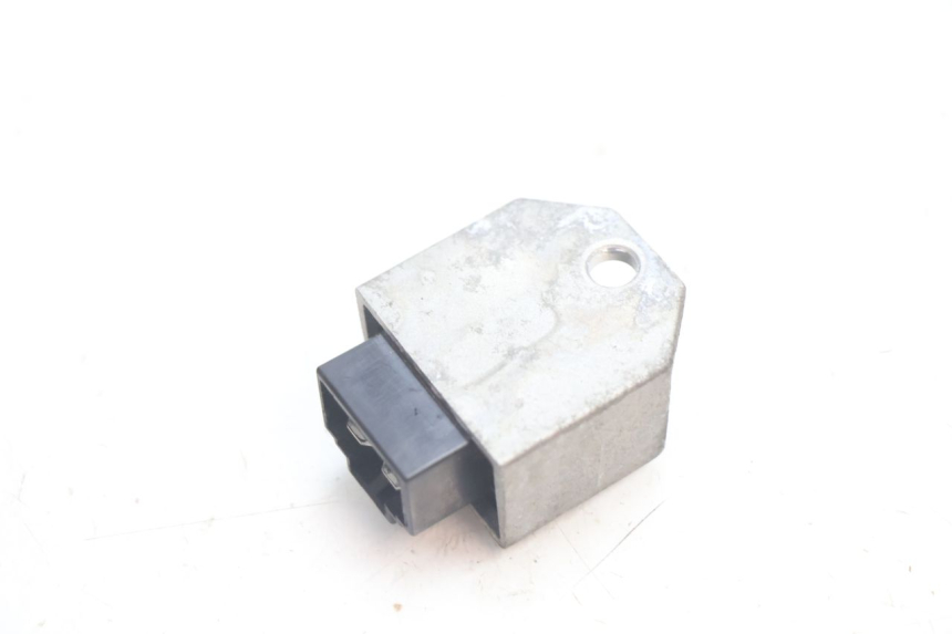 photo de REGULATOR ŁADOWANIA PEUGEOT LUDIX ONE 50 (2004 - 2013) - Inny kąt widzenia