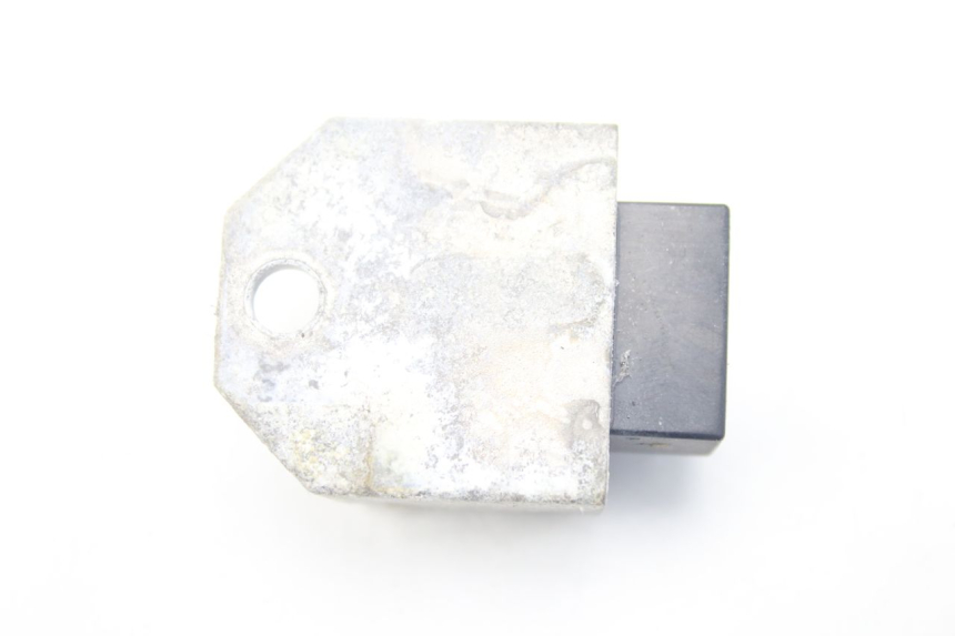 photo de REGULATOR ŁADOWANIA PEUGEOT LUDIX SNAKE 2T 50 (2004 - 2014) - Inny kąt widzenia