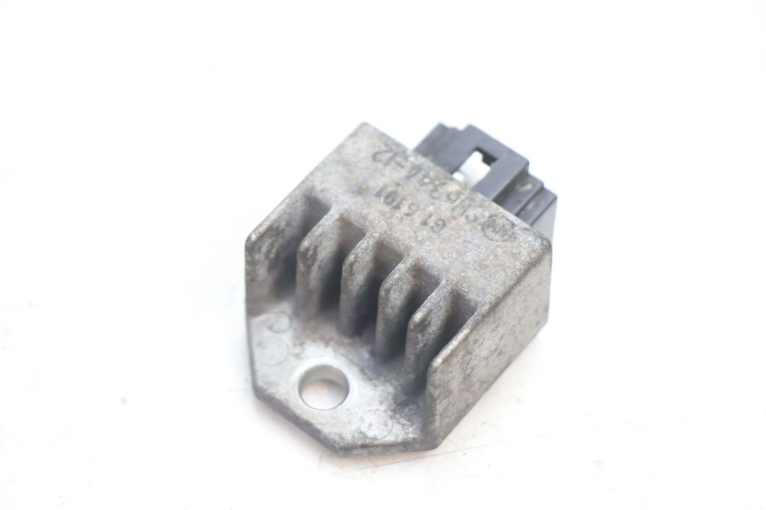 photo de REGULATOR ŁADOWANIA PEUGEOT LUDIX SNAKE 2T 50 (2004 - 2014) - Szczegół części