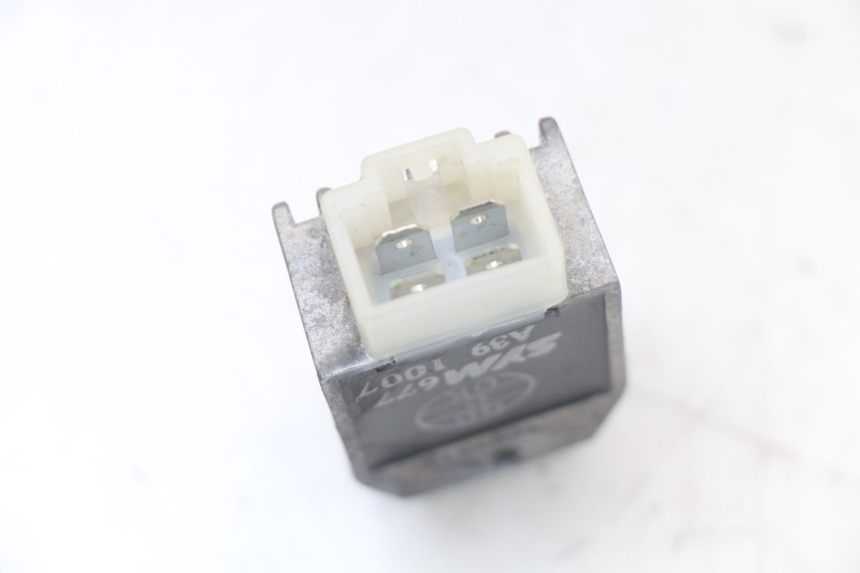 photo de REGULATOR ŁADOWANIA SYM MIO 50 (2011 - 2017) - Zoom stanu zużycia