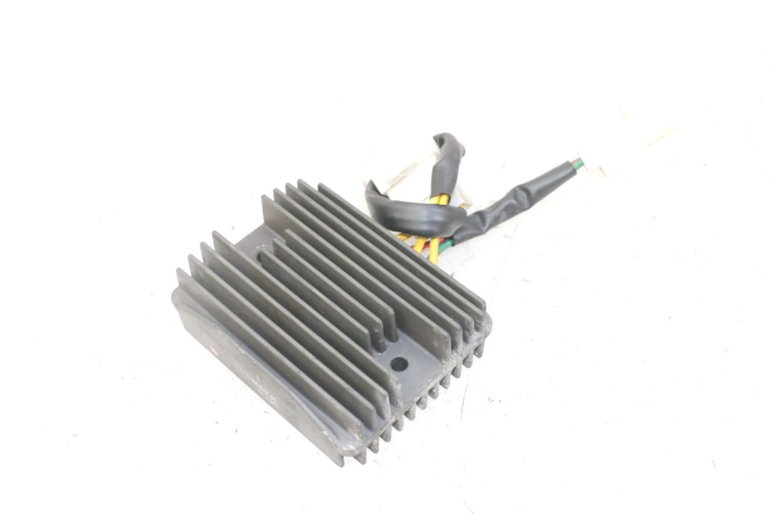 photo de REGULATOR ŁADOWANIA PIAGGIO MP3 LT 300 (2010 - 2016) - Widok główny