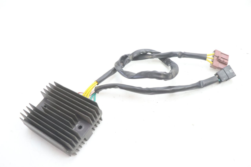 photo de REGULATOR ŁADOWANIA PIAGGIO MP3 LT 400 (2007 - 2012) - Widok główny