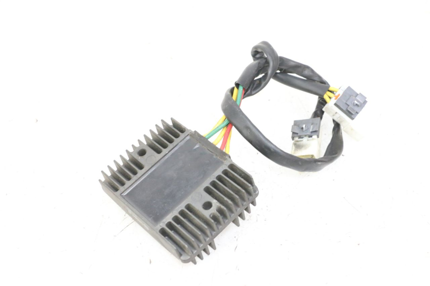 photo de REGULATOR ŁADOWANIA PIAGGIO MP3 500 (2014 - 2017) - Widok ogólny