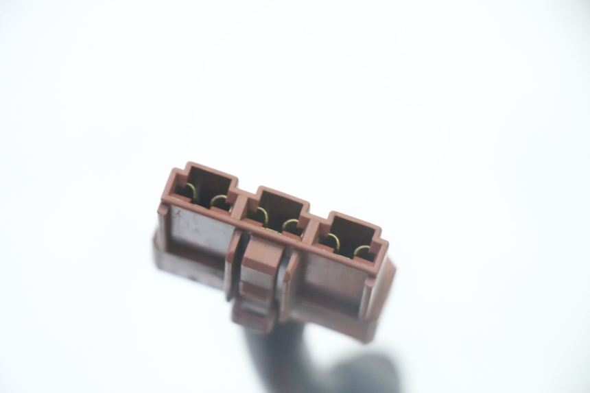 photo de REGULATOR ŁADOWANIA PIAGGIO MP3 500 (2011 - 2015) - Część sprawdzona