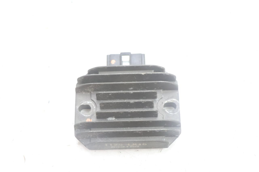 photo de REGULATOR ŁADOWANIA PIAGGIO MP3 125 (2006 - 2014) - Widok główny