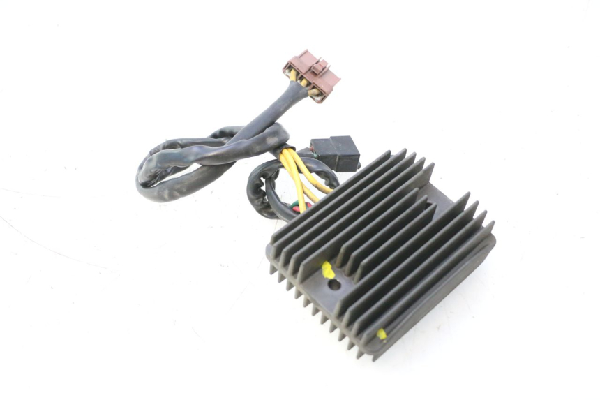 photo de REGULATOR ŁADOWANIA PIAGGIO MP3 500 (2011 - 2015) - Widok produktu