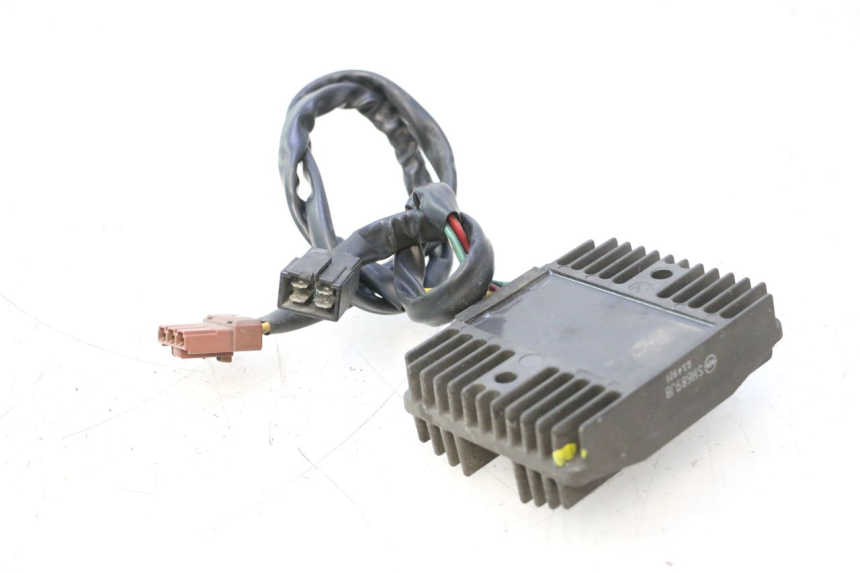 photo de REGULATOR ŁADOWANIA PIAGGIO MP3 500 (2011 - 2015) - Stan powierzchni