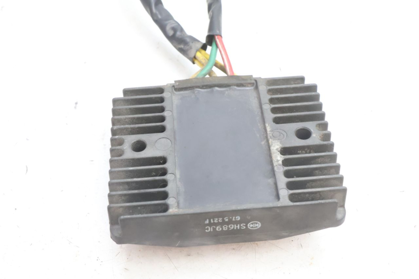 photo de REGULATOR ŁADOWANIA PIAGGIO MP3 500 (2016 - 2018) - Widok ogólny