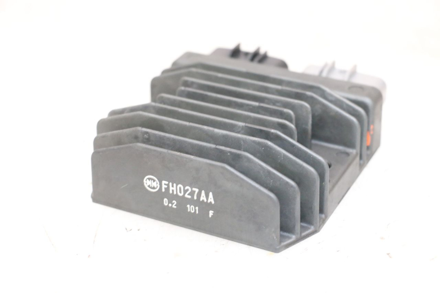 photo de REGULATOR ŁADOWANIA YAMAHA MT-07 MT07 ABS 700 (2018 - 2020) - Widok ogólny