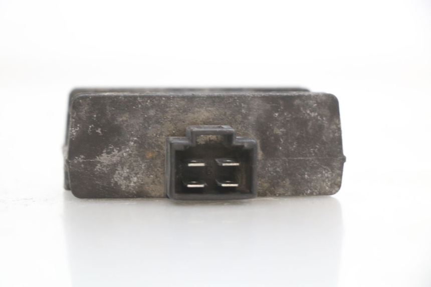 photo de REGULATOR ŁADOWANIA MBK MW TRYPTIK 125 (2014 - 2016) - Zoom stanu zużycia